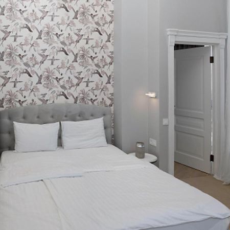 Apart Hotel Greenwood Near Sea Odessa Extérieur photo