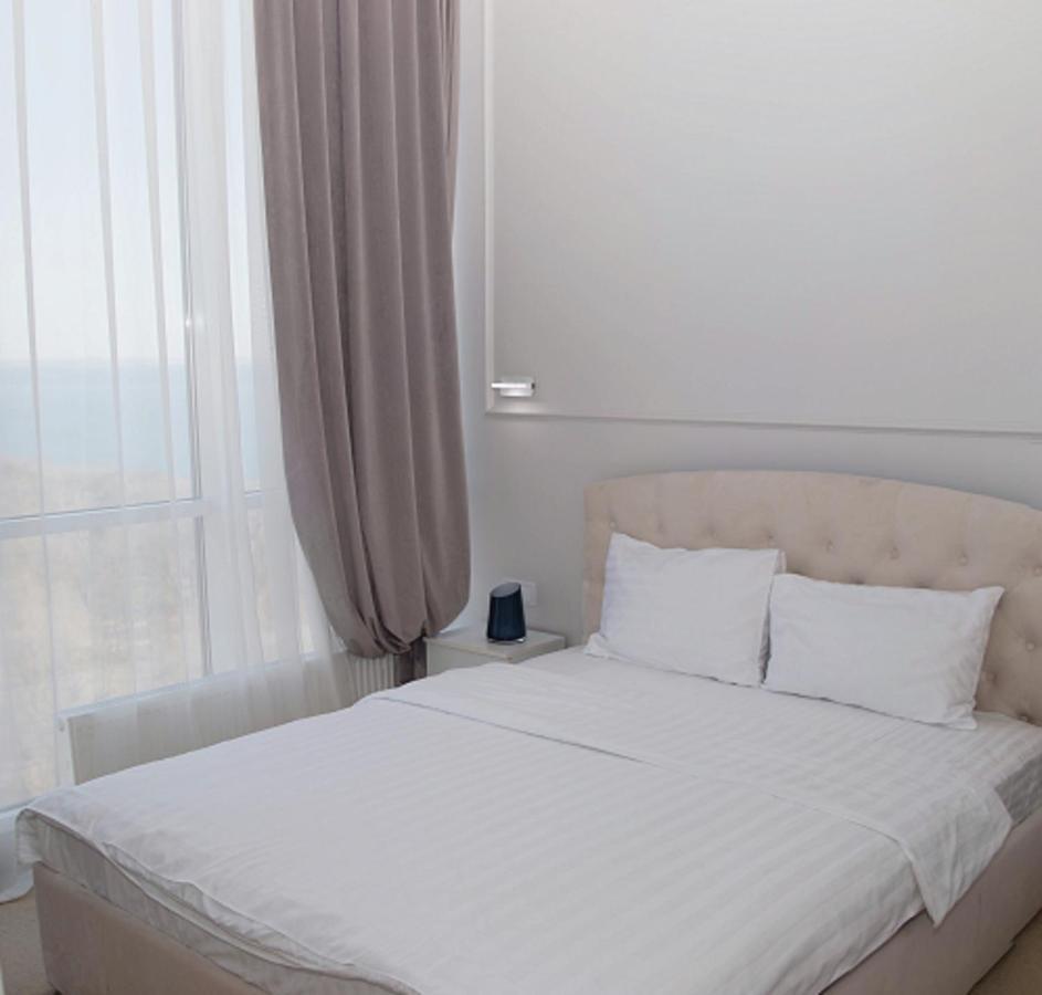 Apart Hotel Greenwood Near Sea Odessa Extérieur photo