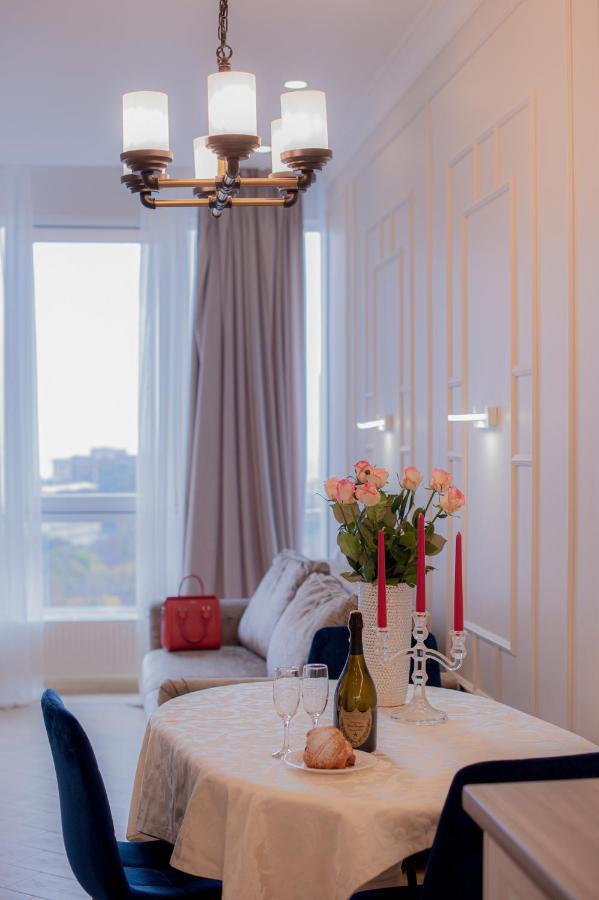 Apart Hotel Greenwood Near Sea Odessa Extérieur photo